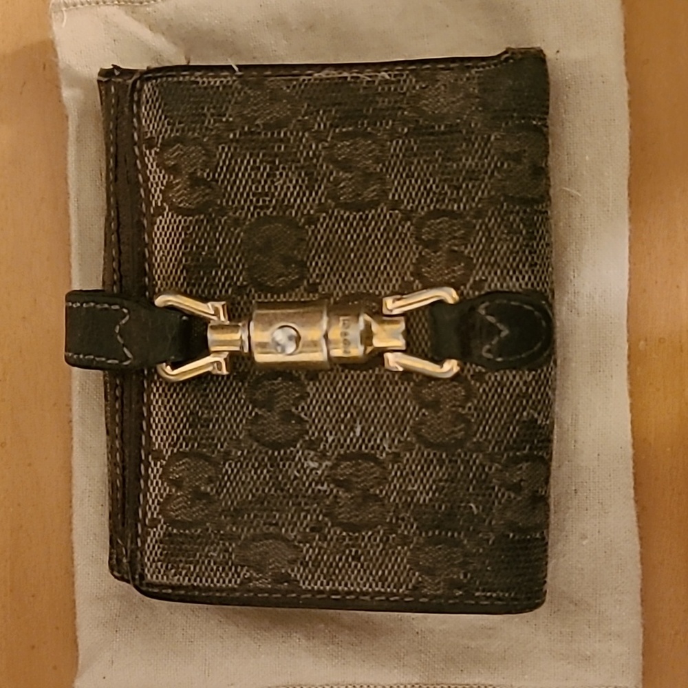Gucci wallet, brown